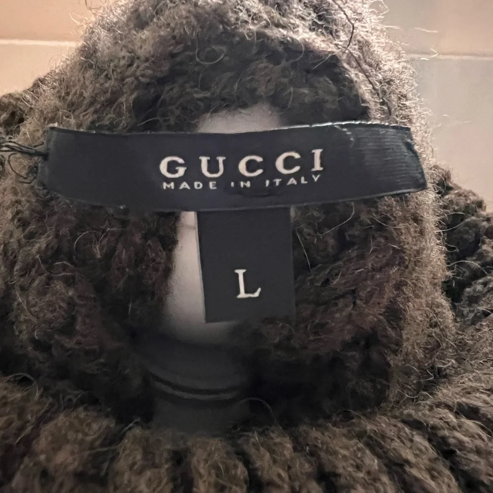 Gucci camel cape- turtleneck - Picture 5 of 10